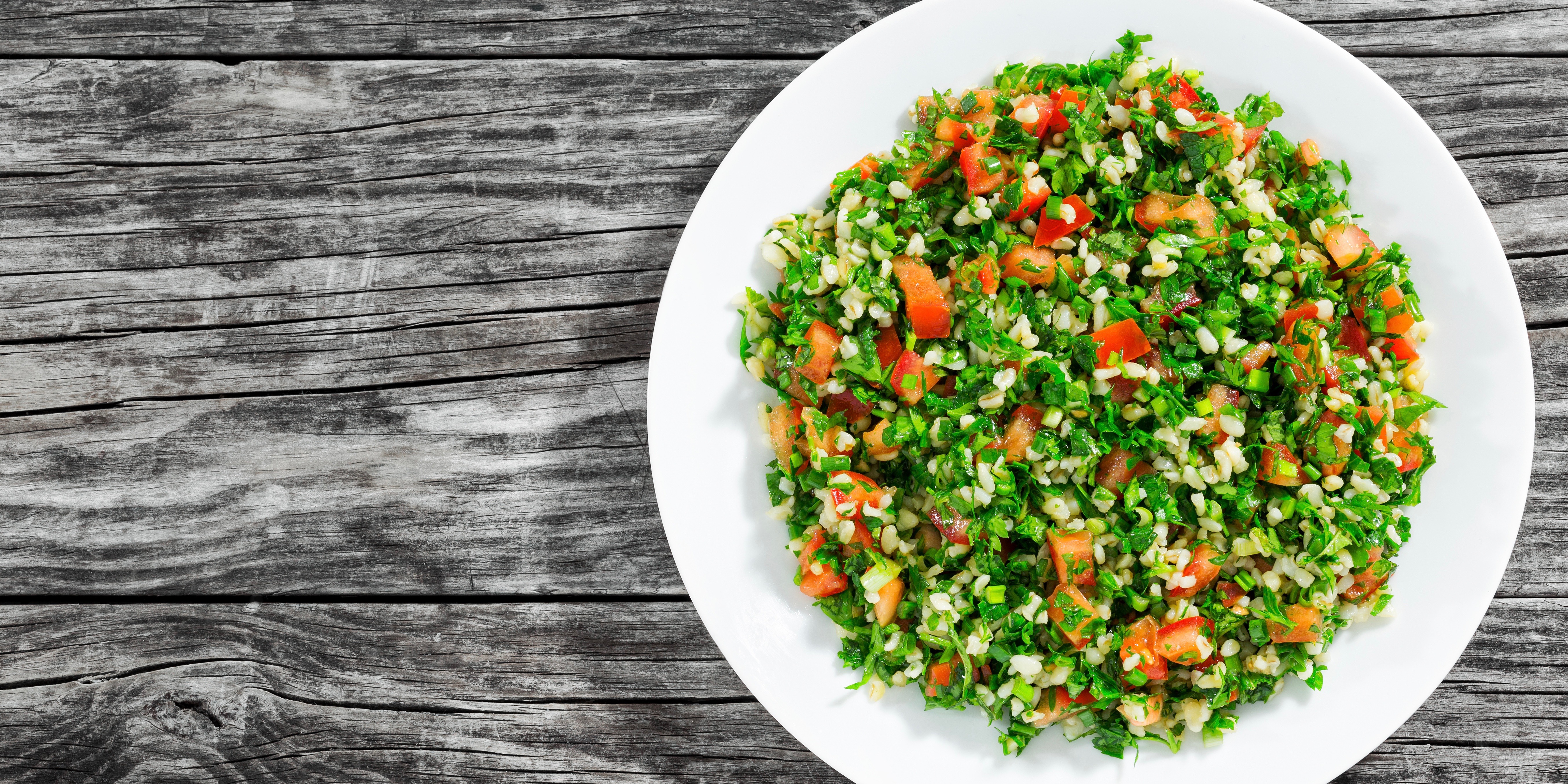 Crunchy pumpkin seed tabouli & tuna photo